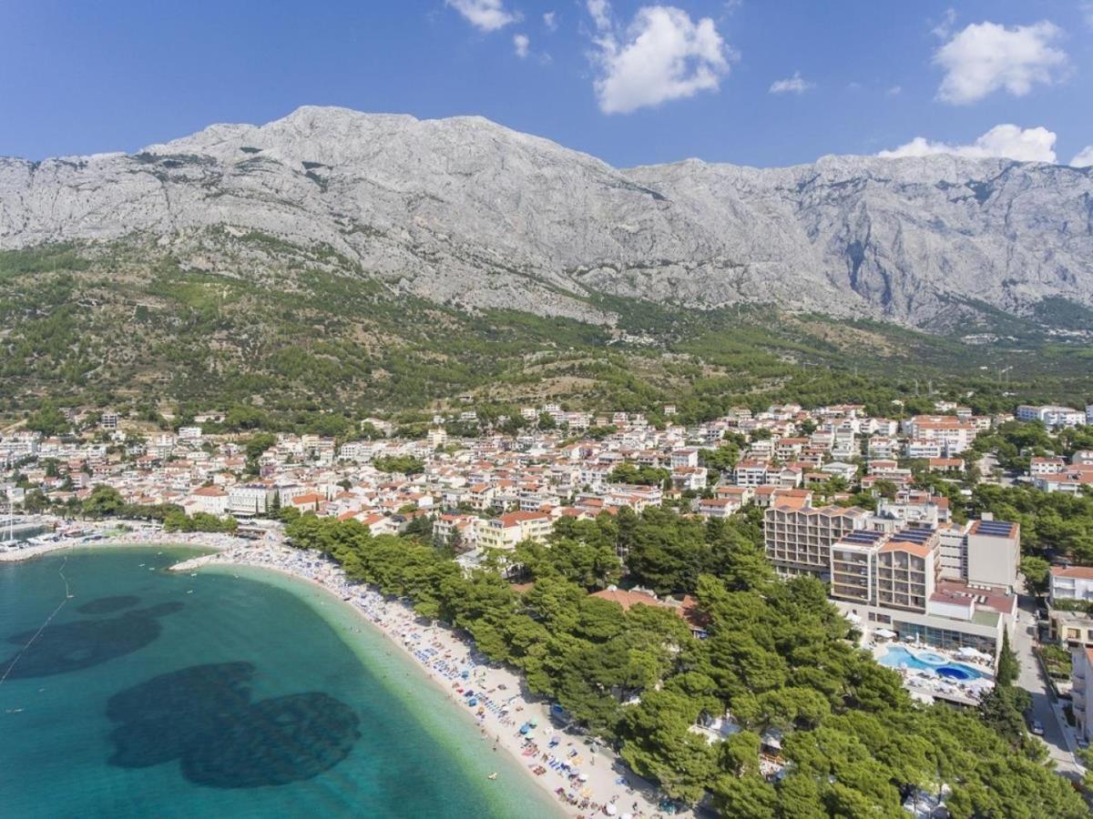 apartmani RUŽA&NIKOLINA*** Baska Voda Bagian luar foto
