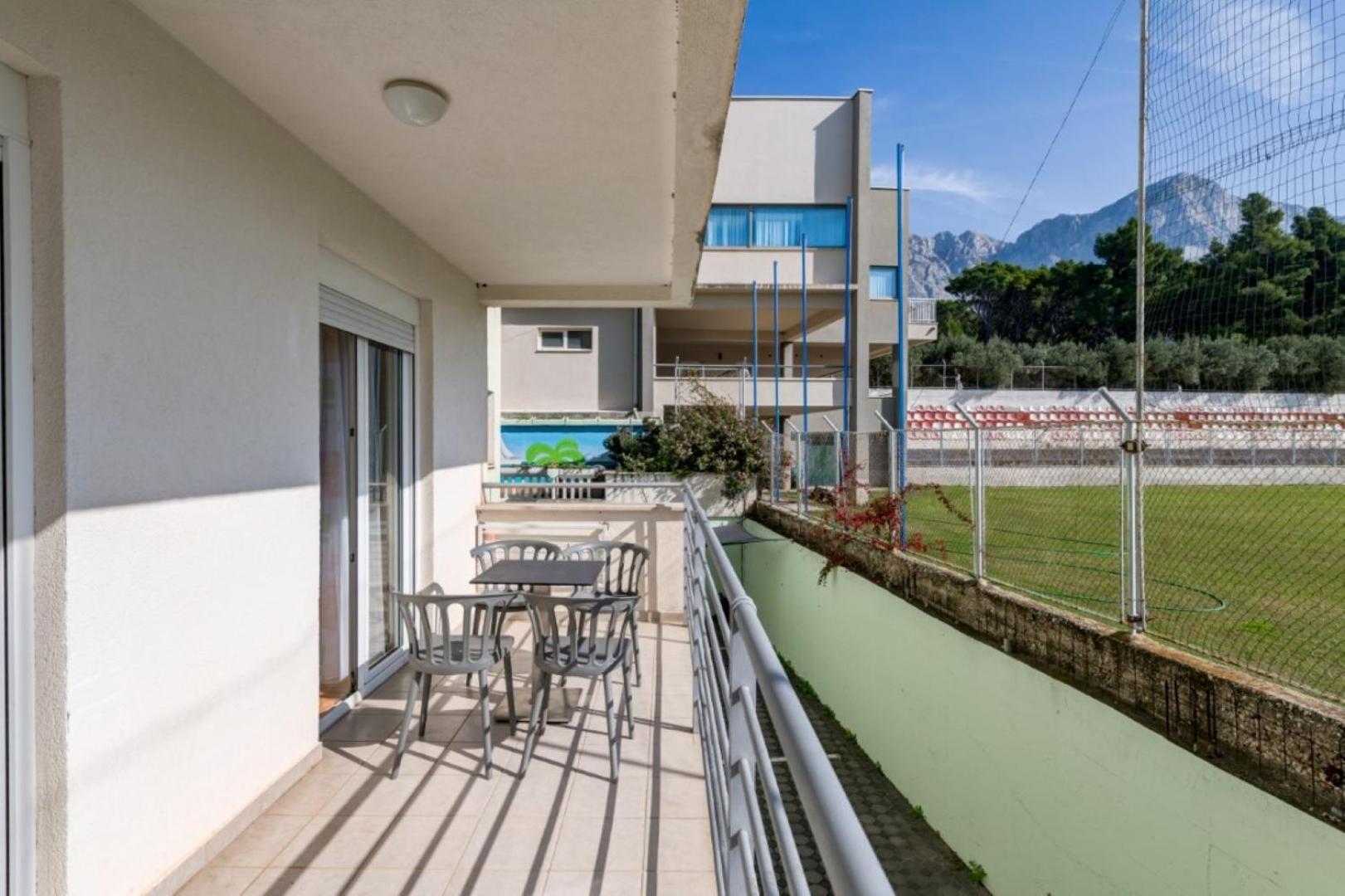 apartmani RUŽA&NIKOLINA*** Baska Voda Bagian luar foto