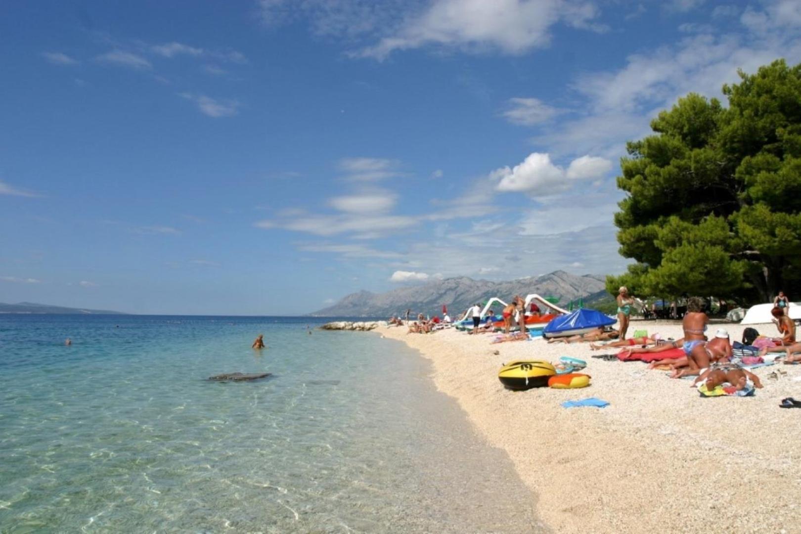 apartmani RUŽA&NIKOLINA*** Baska Voda Bagian luar foto